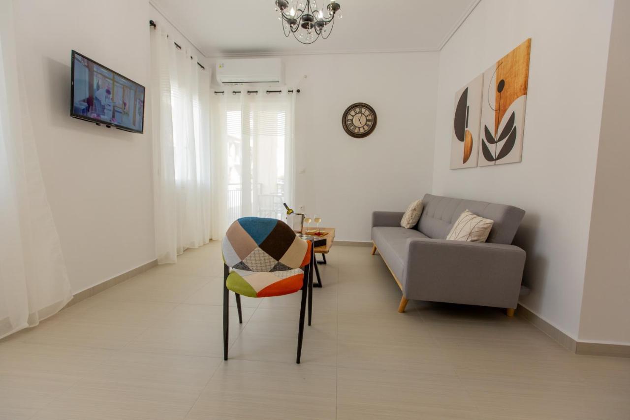 Costos New 10a 1 Bedroom Apartment *
